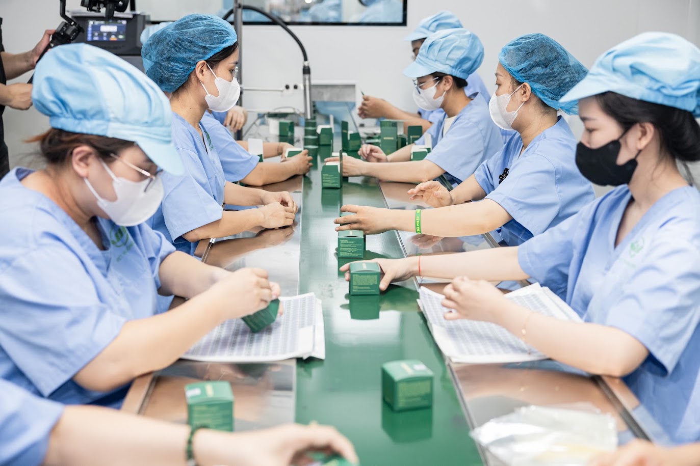 Gia công mỹ phẩm theo yêu cầu